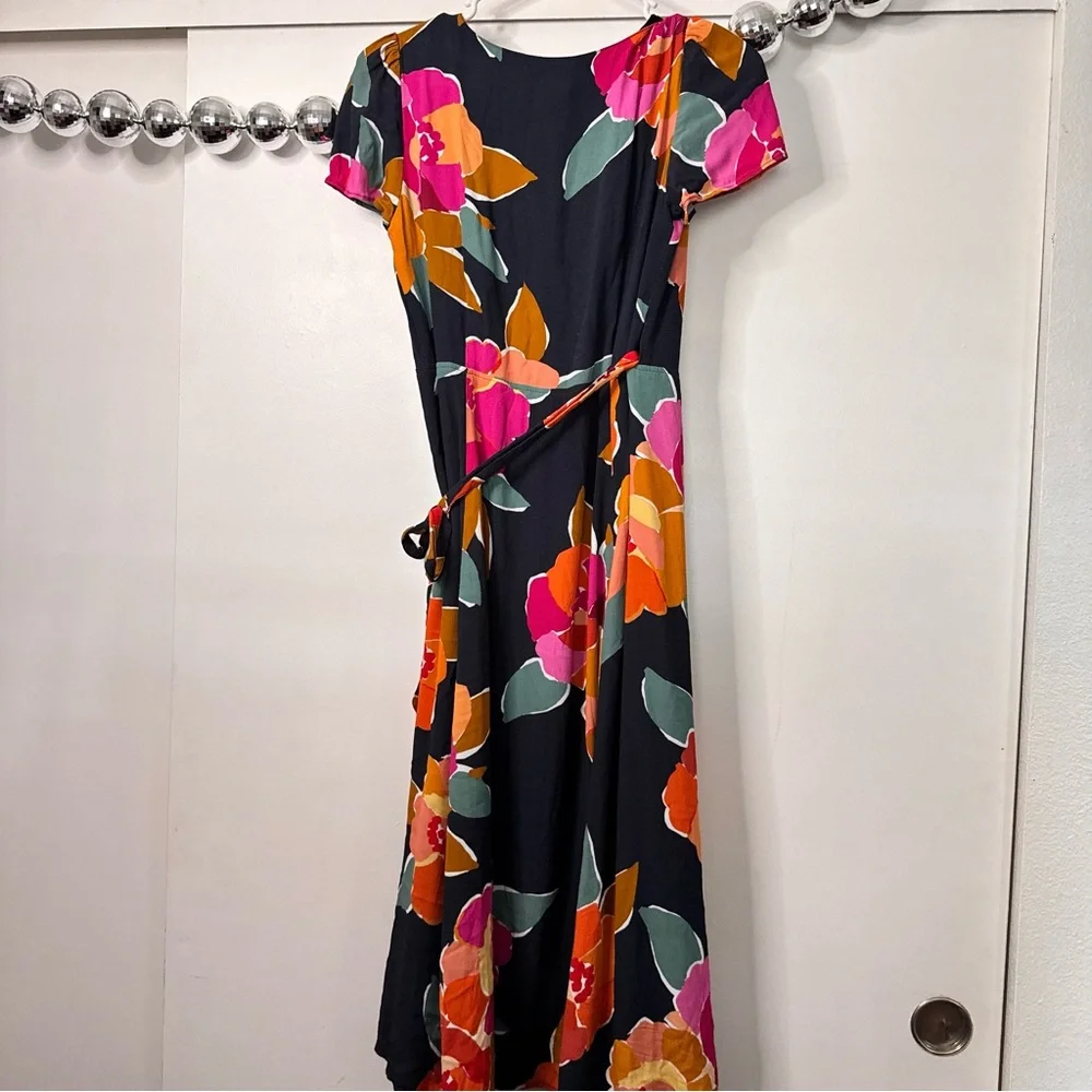 Sézane Amber Wrap Dress navy ink floral print - Picture 7 of 7